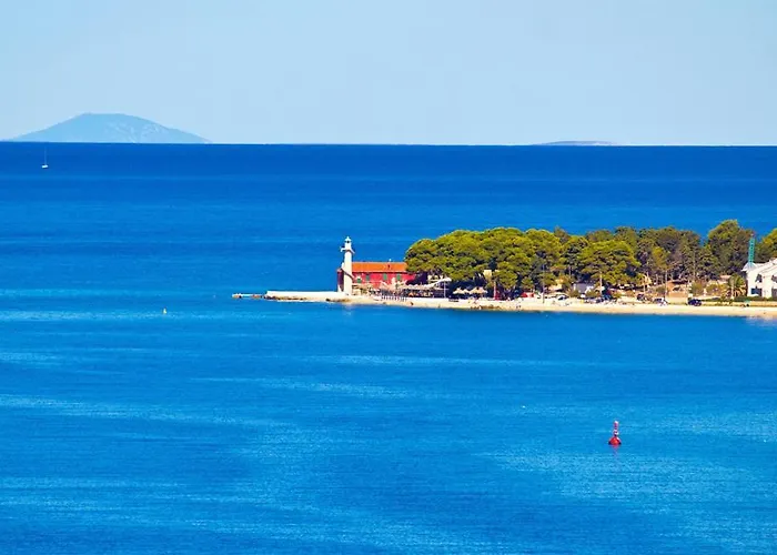 Punta Faro 扎达尔